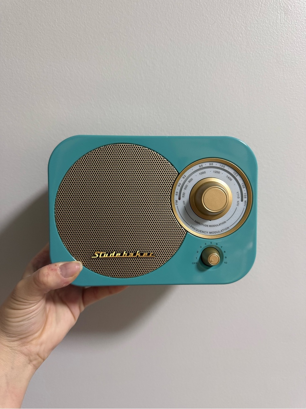 Studebaker Turquoise/Gold Retro Classic Portable AM/FM Radio - Limited Edition